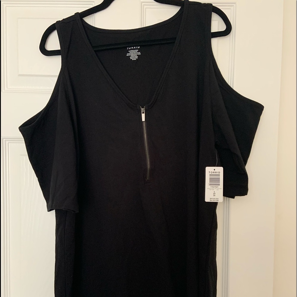 Torrid Top - Black Size 4